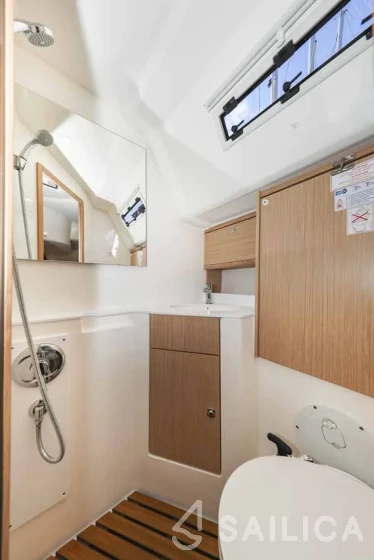 Bavaria Cruiser 46 Style - Yacht Charter Sailica