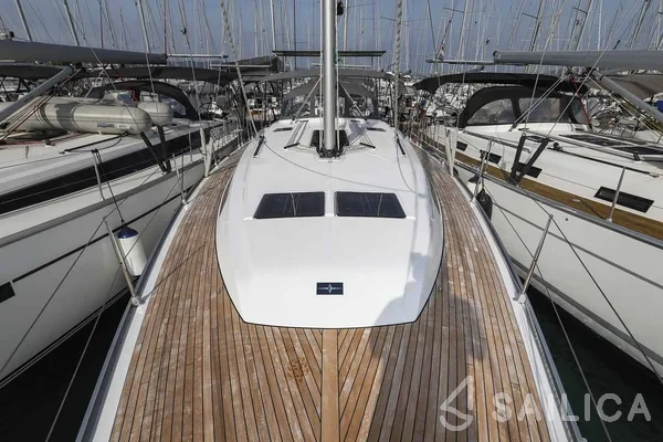 Bavaria Cruiser 46 Style - Yacht Charter Sailica