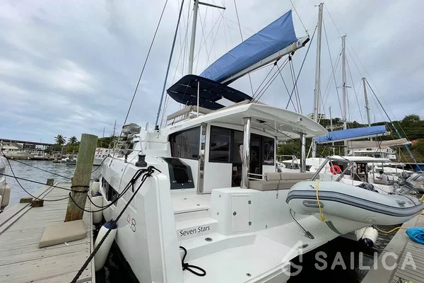 Bali 4.8  - Yacht Charter Sailica