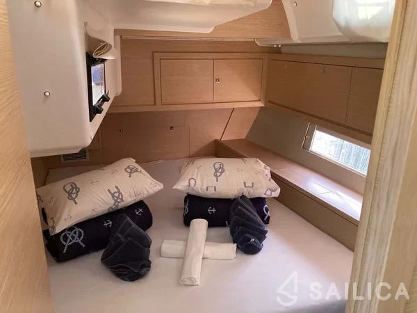 Dufour 470 - Yacht Charter Sailica