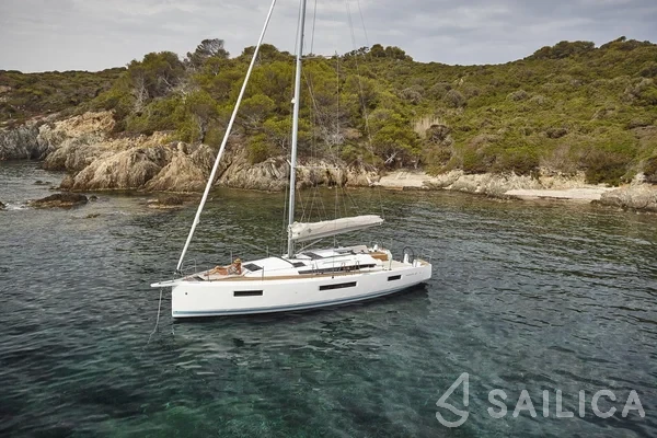 Sun Odyssey 440 - Yacht Charter Sailica