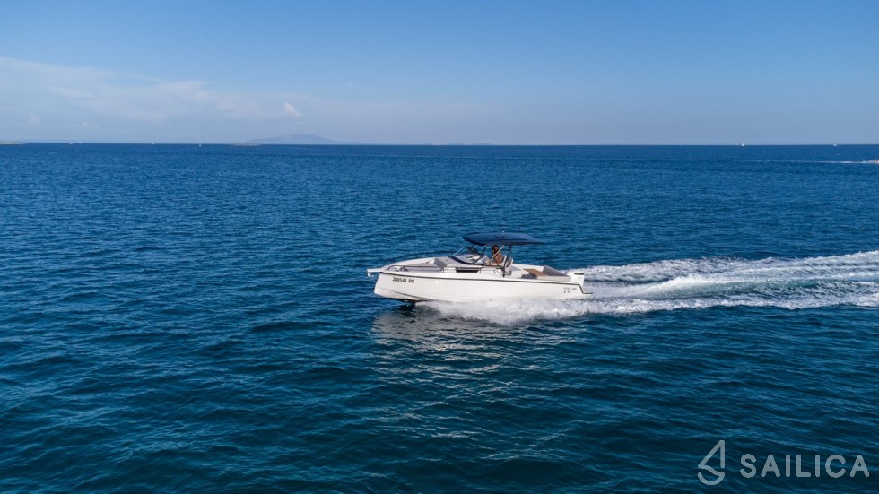 Ryck 280 - Yacht Charter Sailica