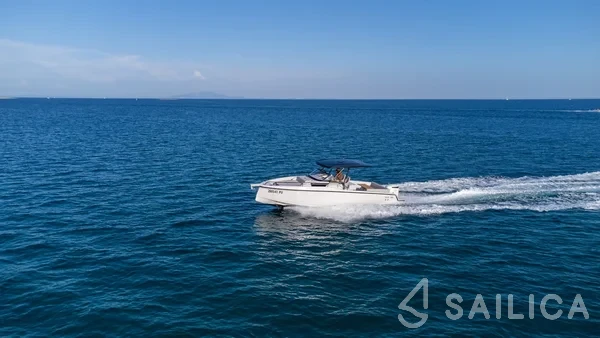 Ryck 280 - Yacht Charter Sailica