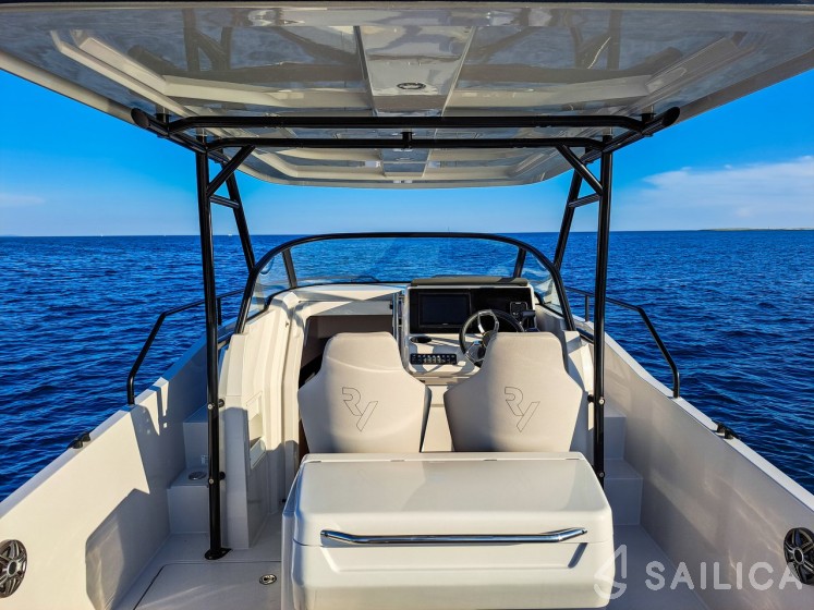 Ryck 280 - Yacht Charter Sailica
