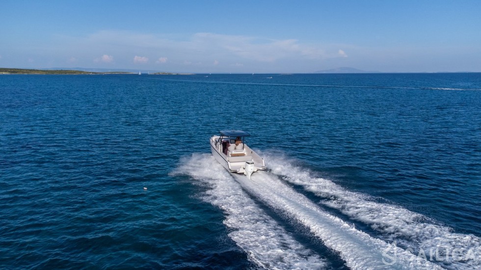 Ryck 280 - Yacht Charter Sailica