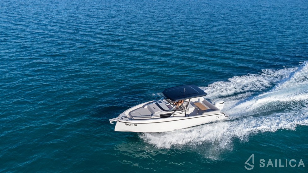 Ryck 280 - Yacht Charter Sailica