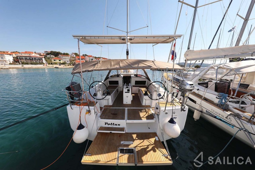 Sun Odyssey 490 - Yacht Charter Sailica