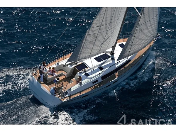 Bavaria 46 Cruiser - Yacht Charter Sailica