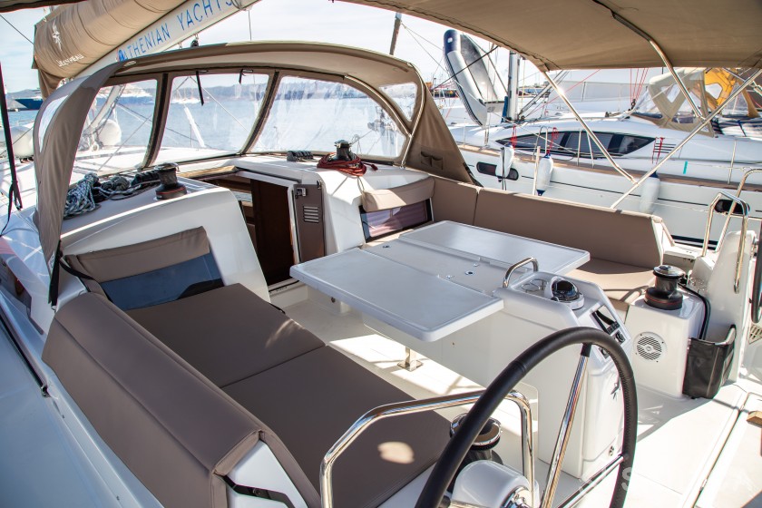Sun Odyssey 490 - Yacht Charter Sailica