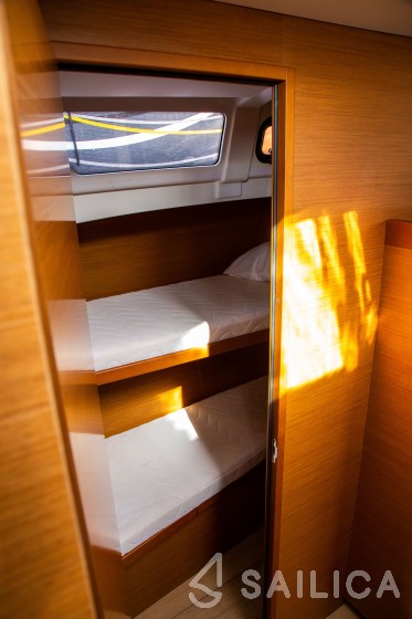 Sun Odyssey 490 - Yacht Charter Sailica