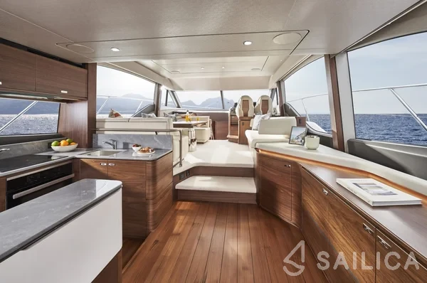 Princess 55 F - Yacht Charter Sailica