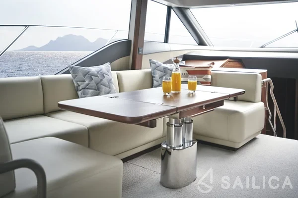 Princess 55 F - Yacht Charter Sailica