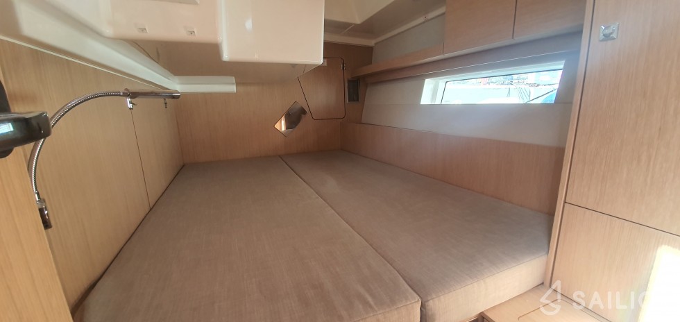 Bavaria C45 - Yacht Charter Sailica