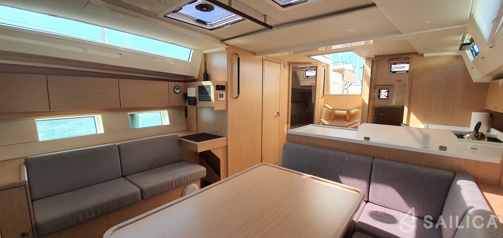 Bavaria C45 - Yacht Charter Sailica