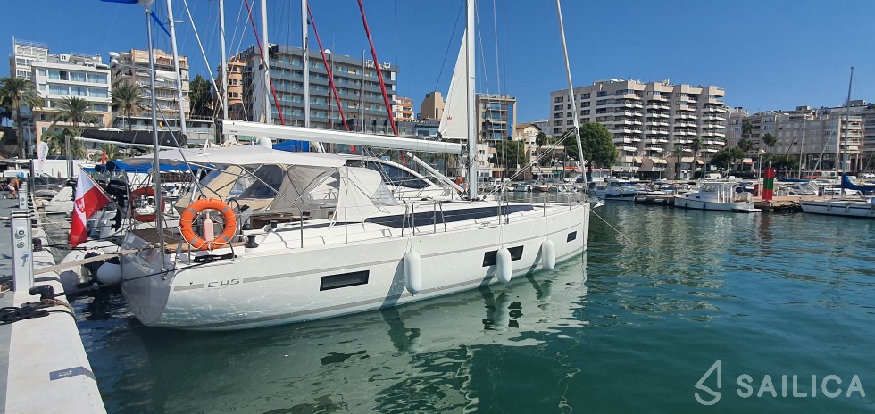 Bavaria C45 - Yacht Charter Sailica