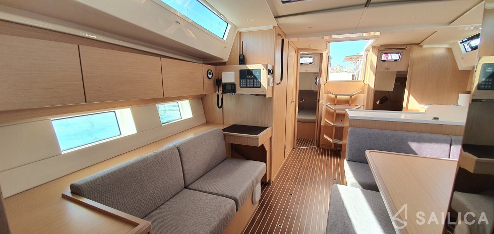 Bavaria C45 - Yacht Charter Sailica