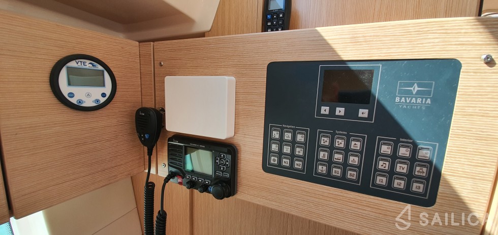 Bavaria C45 - Yacht Charter Sailica
