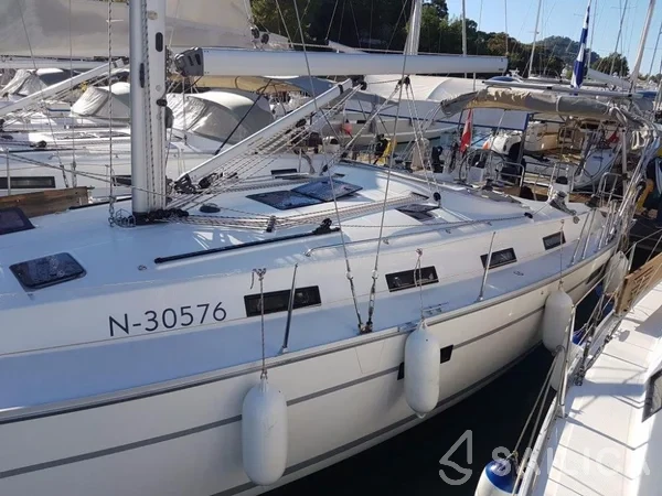 Bavaria 40 Cruiser - Yacht Charter Sailica