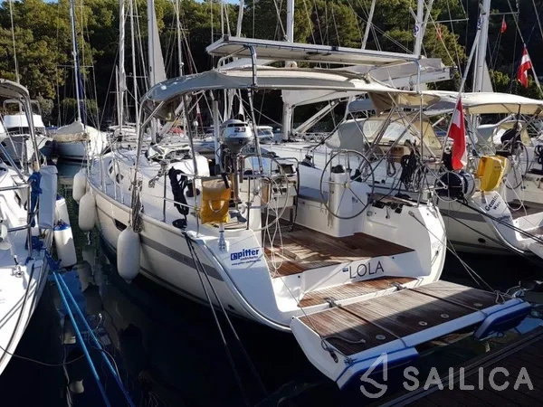 Bavaria 40 Cruiser - Yacht Charter Sailica