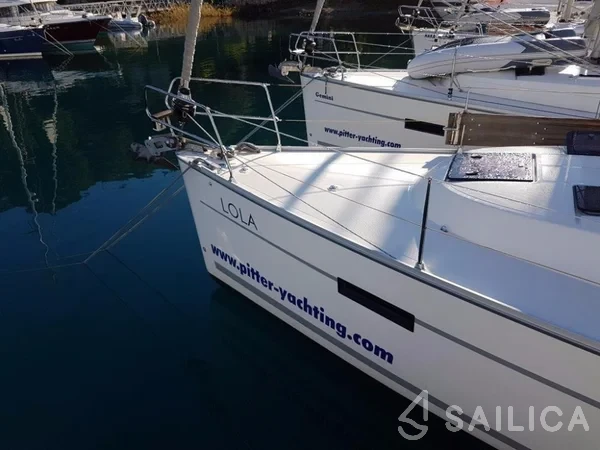 Bavaria 40 Cruiser - Yacht Charter Sailica