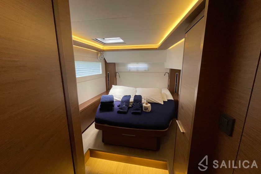 Lagoon 46  - Yacht Charter Sailica