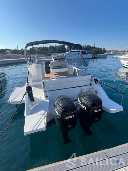 Beneteau Flyer 9 - Yacht Charter Sailica