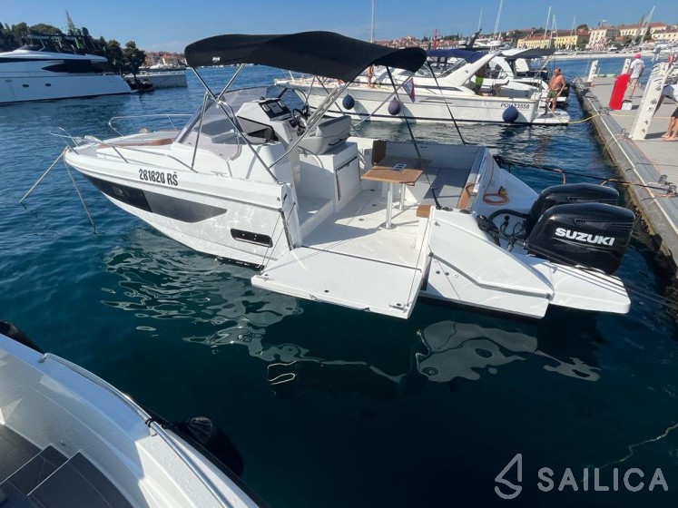 Beneteau Flyer 9 - Yacht Charter Sailica