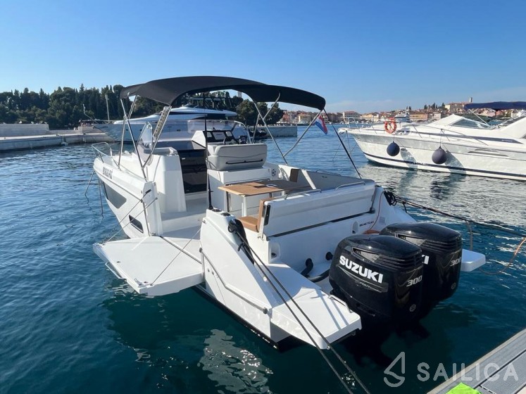 Beneteau Flyer 9 - Yacht Charter Sailica