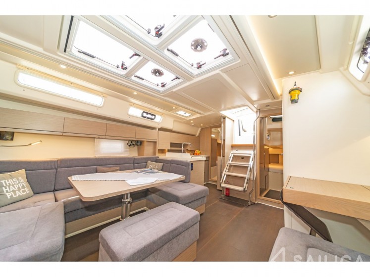 Hanse 458 - Yacht Charter Sailica