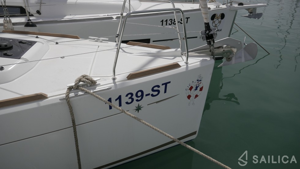 Sun Odyssey 349 - Yacht Charter Sailica