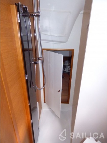 Sun Odyssey 349 - Yacht Charter Sailica