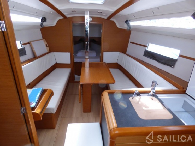 Sun Odyssey 349 - Yacht Charter Sailica