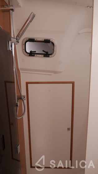 Sun Odyssey 349 - Yacht Charter Sailica