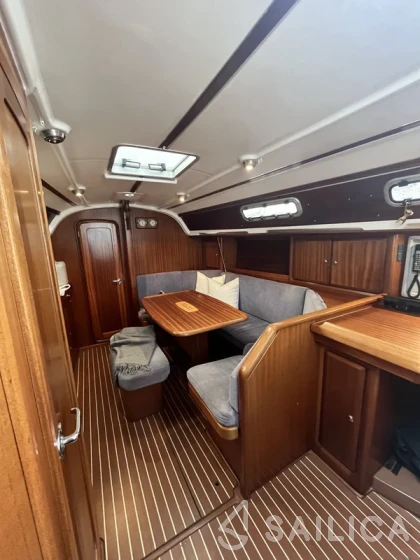 Bavaria 36 Cruiser - Yacht Charter Sailica