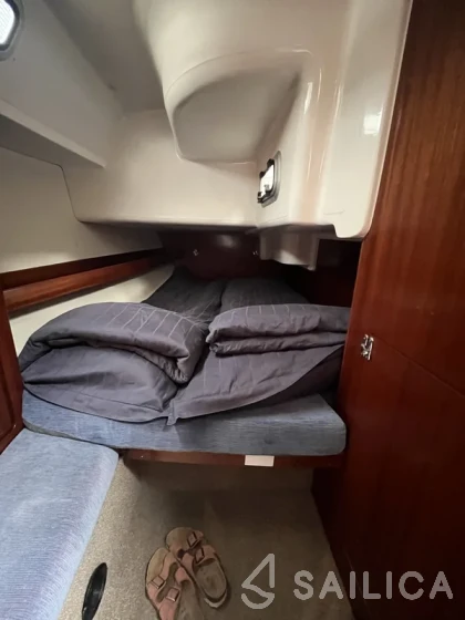 Bavaria 36 Cruiser - Yacht Charter Sailica