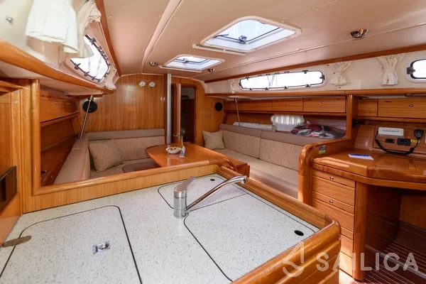 Bavaria 34 Cruiser - Yacht Charter Sailica