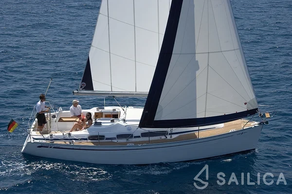Bavaria 39 Cruiser - Yacht Charter Sailica