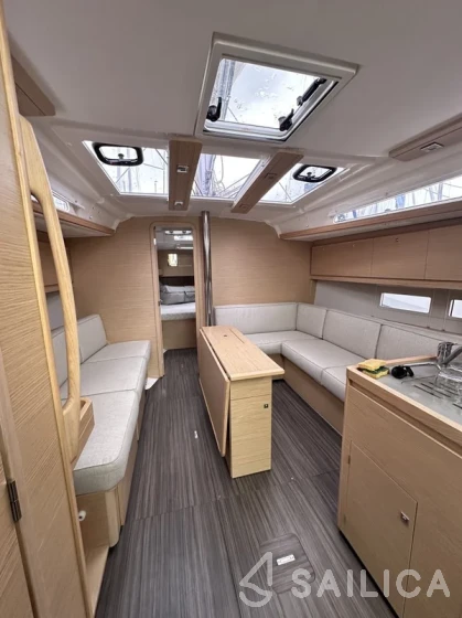 Dufour 390 - Yacht Charter Sailica