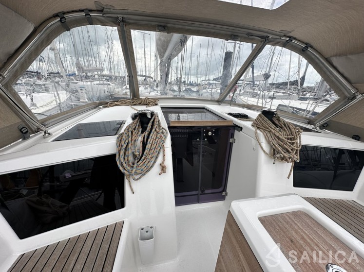 Dufour 390 - Yacht Charter Sailica