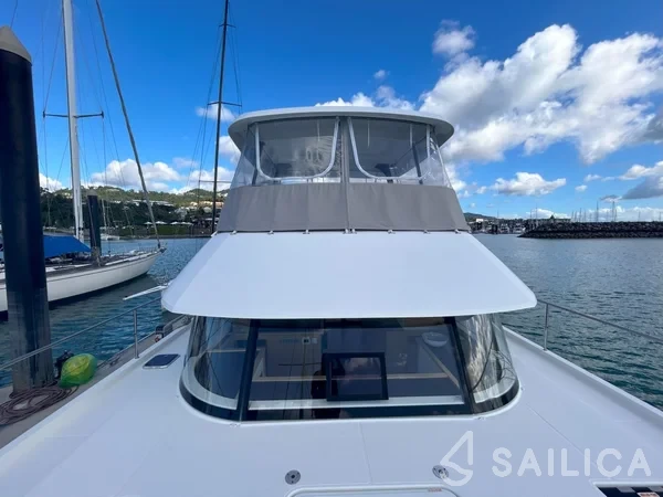 MY 37 - Yacht Charter Sailica