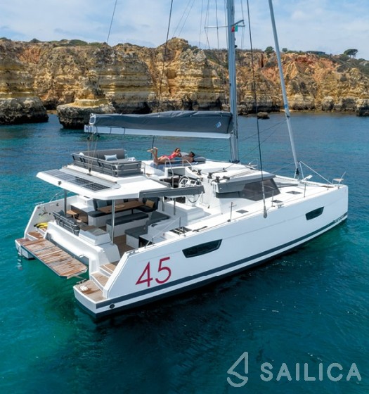 Elba 45 ELECTRIC - 4 + 2 cab. - Yacht Charter Sailica