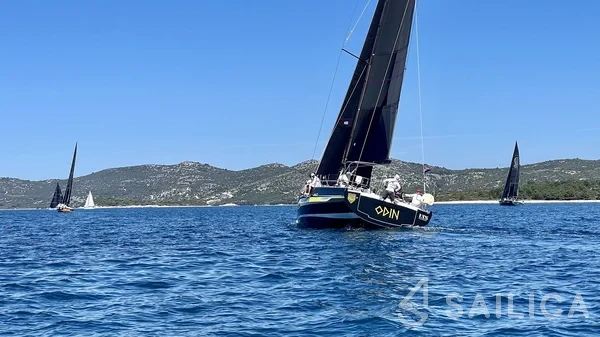Elan E6 - Yacht Charter Sailica