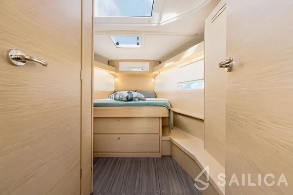 Dufour 430 Grand Large - Yacht Charter Sailica