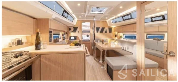 Bavaria C38 - Yacht Charter Sailica