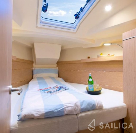 Hanse 345 - Yacht Charter Sailica