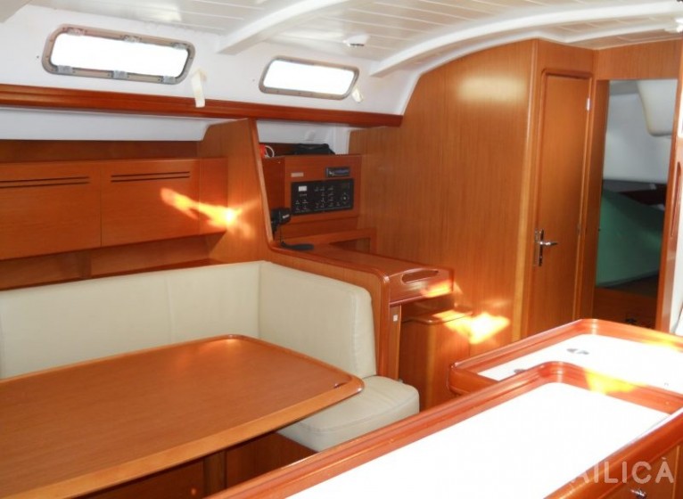 Cyclades 50.5 - Yacht Charter Sailica