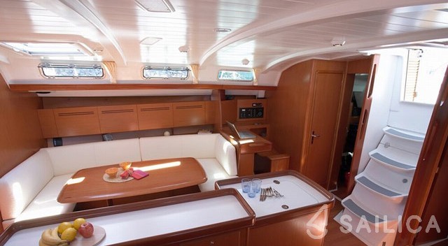 Cyclades 50.5 - Yacht Charter Sailica