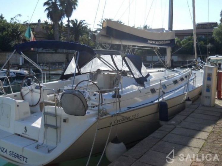 Cyclades 50.5 - Yacht Charter Sailica