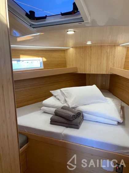 Scandinavia 35 - Yacht Charter Sailica
