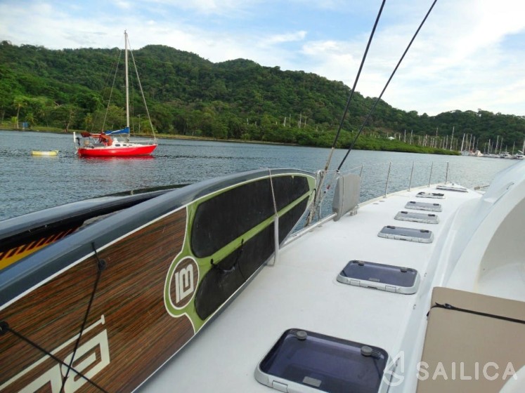 Lagoon 570 - Yacht Charter Sailica